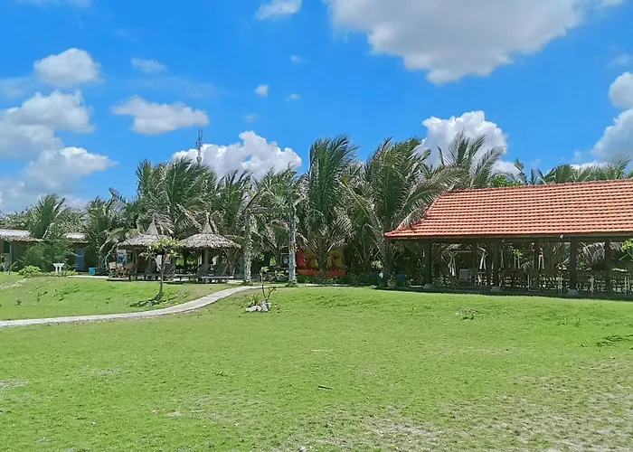 Khu nghỉ mát Biển Ngọc Homstay